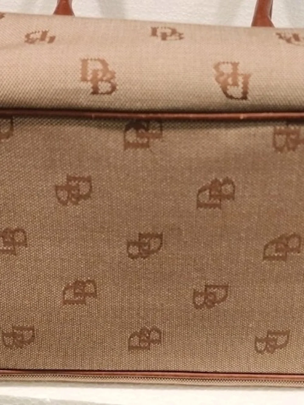 Dooney & Bourke dooney bourke
